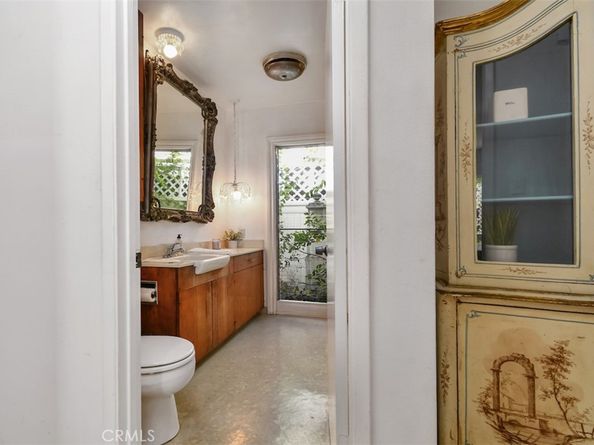 8832 Ashcroft, West Hollywood CA 90048