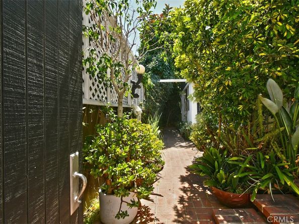 8832 Ashcroft, West Hollywood CA 90048