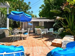 8832 Ashcroft, West Hollywood CA 90048