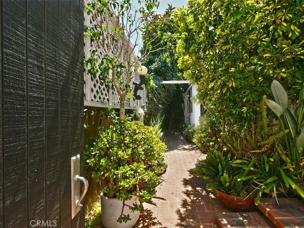 8832 Ashcroft, West Hollywood CA 90048