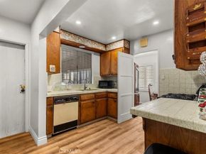 957 W Myrrh, Compton CA 90220