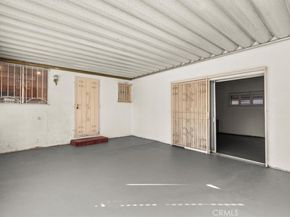 957 W Myrrh, Compton CA 90220