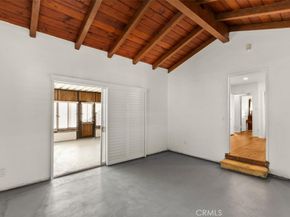 957 W Myrrh, Compton CA 90220