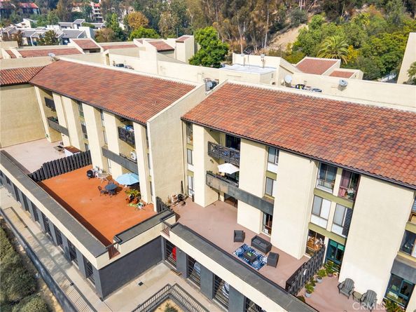 4040 Via Marisol 120, Highland Park CA 90042