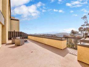 4040 Via Marisol 120, Highland Park CA 90042