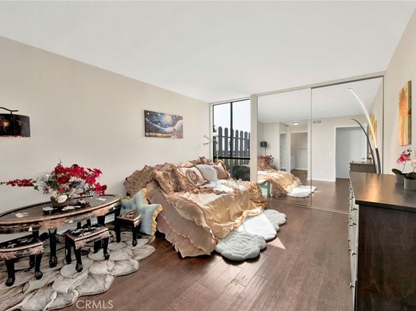 4040 Via Marisol 120, Highland Park CA 90042