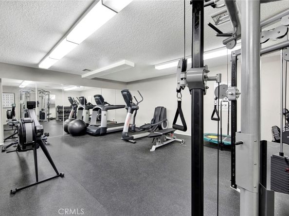 4040 Via Marisol 120, Highland Park CA 90042