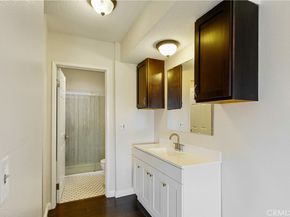 1517 E Garfield 53, Glendale CA 91205