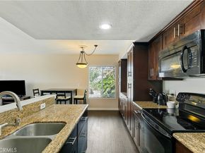 1517 E Garfield 53, Glendale CA 91205