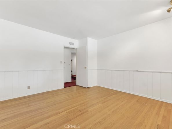 20555 Dumont Street, Woodland Hills CA 91364