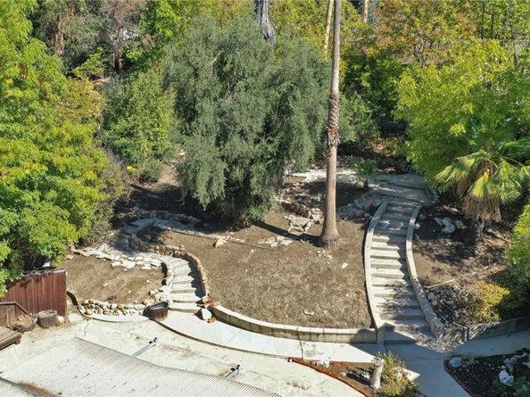 20555 Dumont Street, Woodland Hills CA 91364