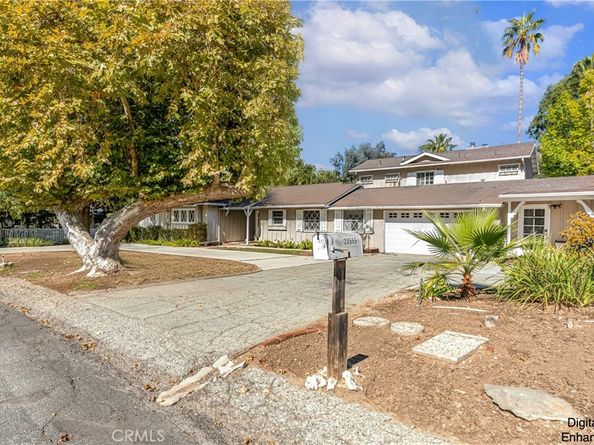 20555 Dumont Street, Woodland Hills CA 91364