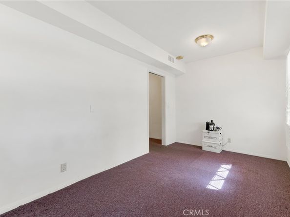 20555 Dumont Street, Woodland Hills CA 91364