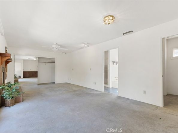 20555 Dumont Street, Woodland Hills CA 91364