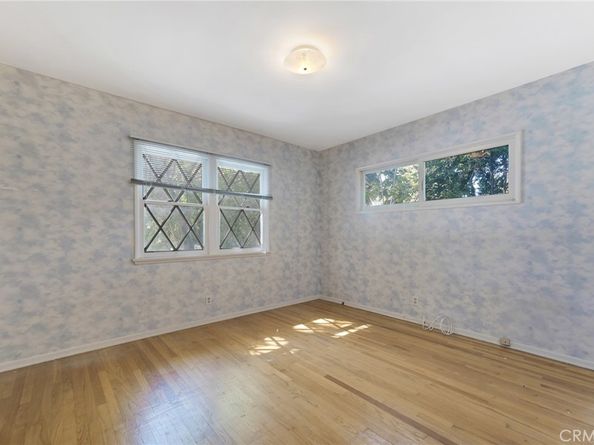 20555 Dumont Street, Woodland Hills CA 91364