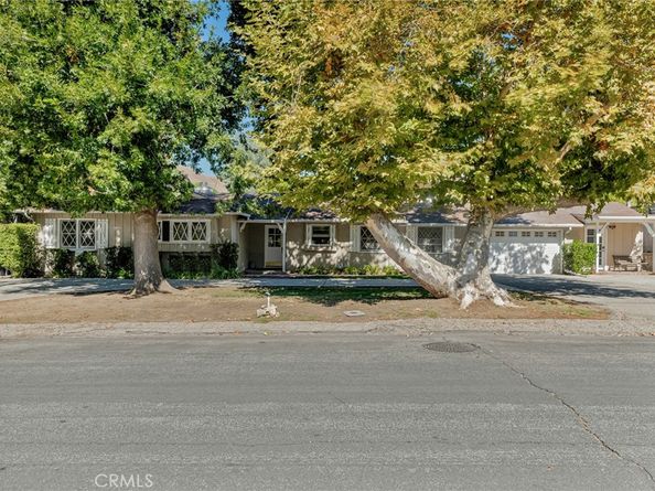 20555 Dumont Street, Woodland Hills CA 91364