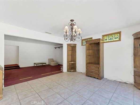 20555 Dumont Street, Woodland Hills CA 91364