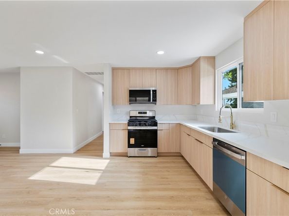 13507 Raven Street, Sylmar CA 91342