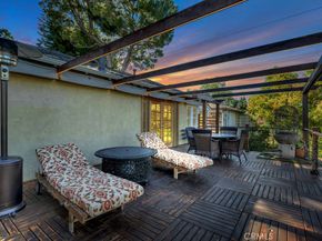 405 Mission Road, Glendale CA 91205