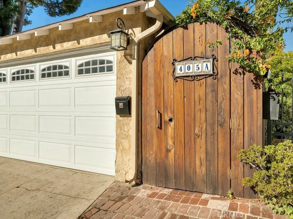 405 Mission Road, Glendale CA 91205