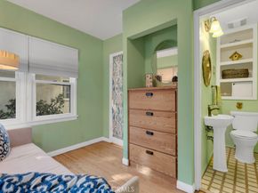 405 Mission Road, Glendale CA 91205