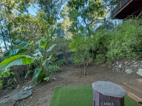 405 Mission Road, Glendale CA 91205