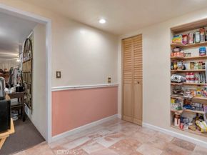 405 Mission Road, Glendale CA 91205