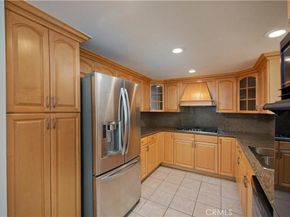 5711 Owensmouth Avenue 117, Woodland Hills CA 91367