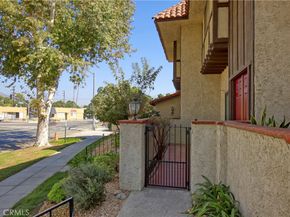 400 W Riverside Drive 2, Burbank CA 91506