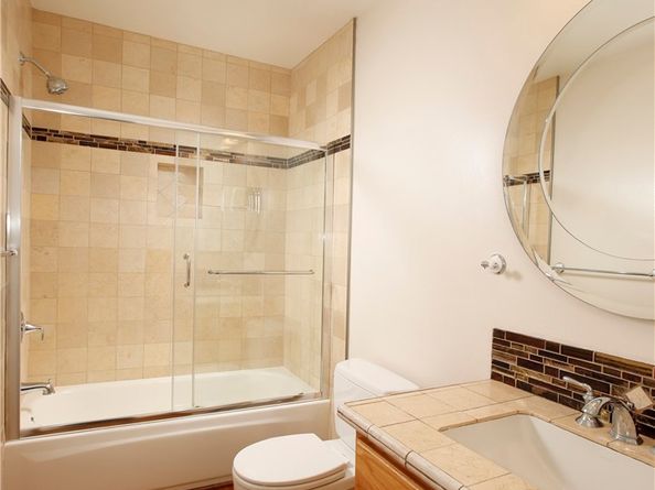 400 W Riverside Drive 2, Burbank CA 91506