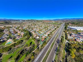 554 Edgewater, Oceanside CA 92057