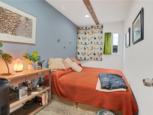 6221 Mammoth Avenue, Valley Glen CA 91401