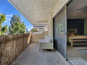 6221 Mammoth Avenue, Valley Glen CA 91401