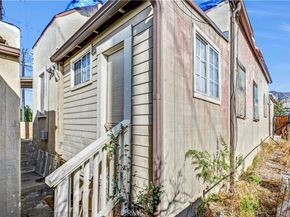 4 La Venezia Court, Altadena CA 91001