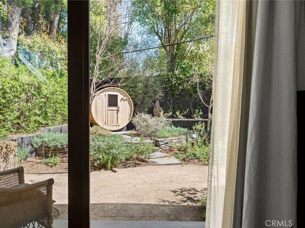 4642 Santa Lucia Drive, Woodland Hills CA 91364