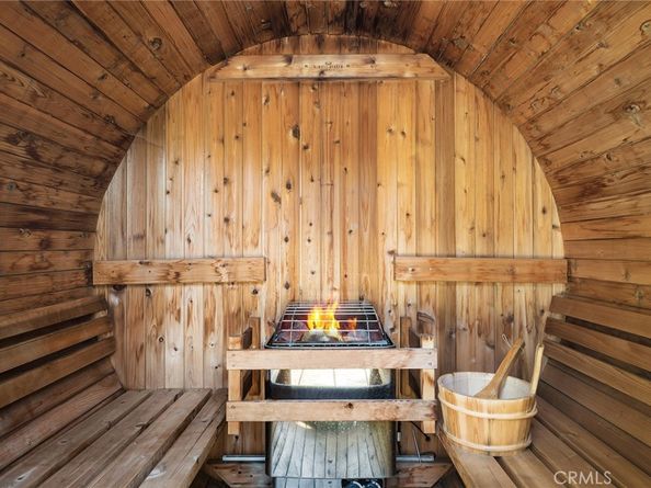 4642 Santa Lucia Drive, Woodland Hills CA 91364