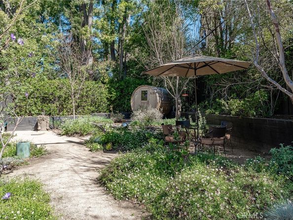 4642 Santa Lucia Drive, Woodland Hills CA 91364