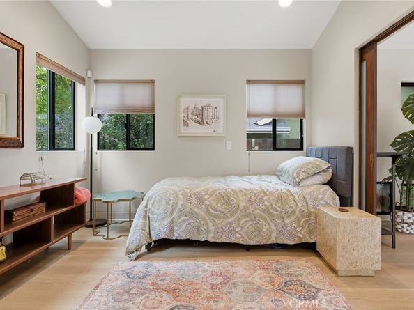 4642 Santa Lucia Drive, Woodland Hills CA 91364