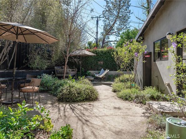 4642 Santa Lucia Drive, Woodland Hills CA 91364