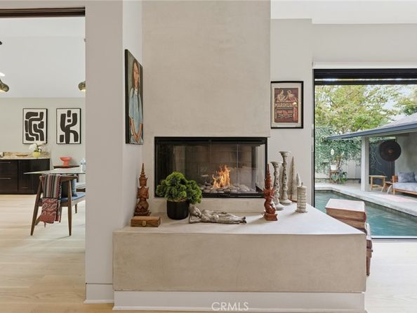 4642 Santa Lucia Drive, Woodland Hills CA 91364