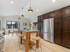 4642 Santa Lucia Drive, Woodland Hills CA 91364