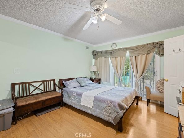 9224 9226 N Gothic Avenue, North Hills CA 91343