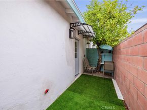 9224 9226 N Gothic Avenue, North Hills CA 91343