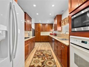 9224 N Gothic Avenue, North Hills CA 91343