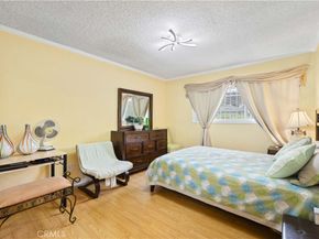 9224 9226 N Gothic Avenue, North Hills CA 91343