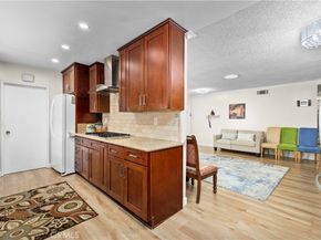 9224 N Gothic Avenue, North Hills CA 91343