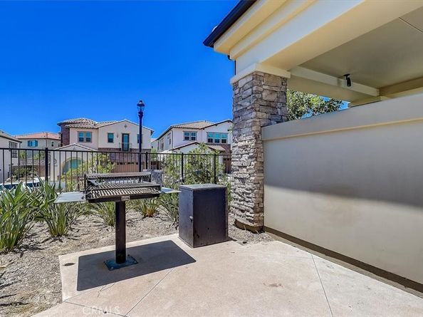 302 Limestone, Lake Forest CA 92610