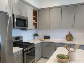 302 Limestone, Lake Forest CA 92610