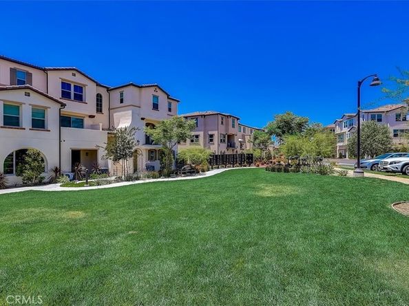 302 Limestone, Lake Forest CA 92610