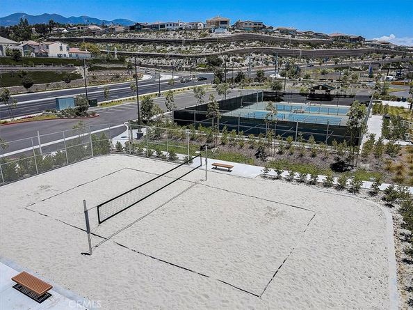 302 Limestone, Lake Forest CA 92610